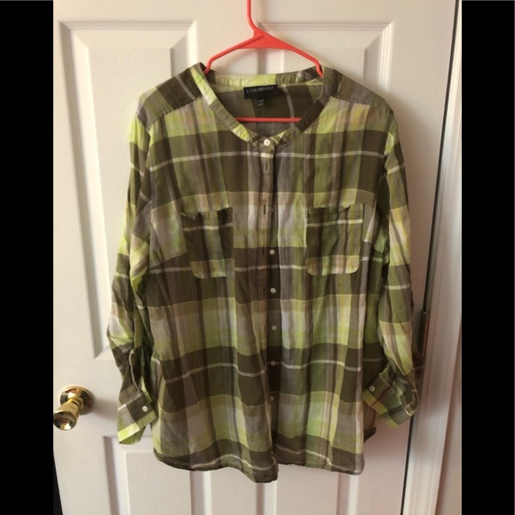 Women’s Lane Bryant Crew-Neck, Button front Blouse, Green/Yellow Size 22-24 - Picture 1 of 5
